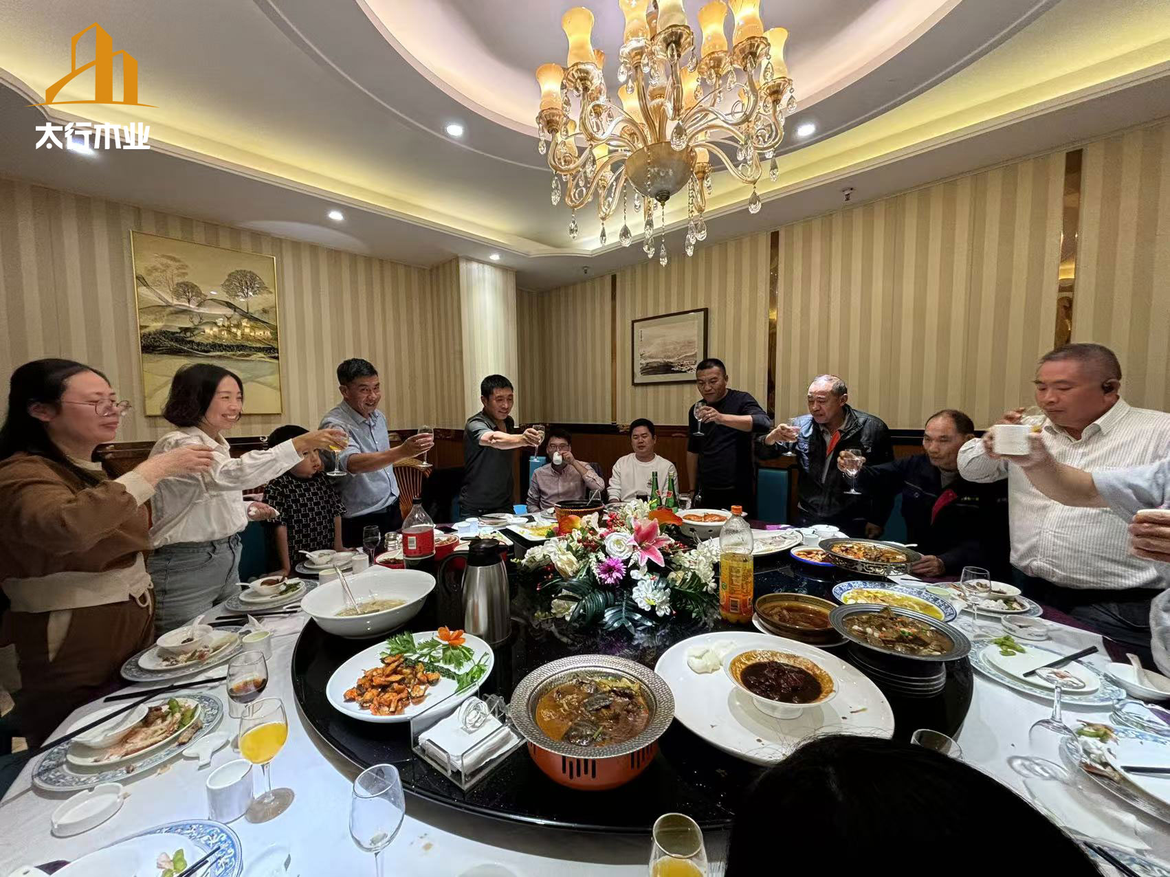 無錫太行木業(yè)10月團(tuán)建:凝聚團(tuán)隊(duì)力量,迎戰(zhàn)百日奮戰(zhàn)